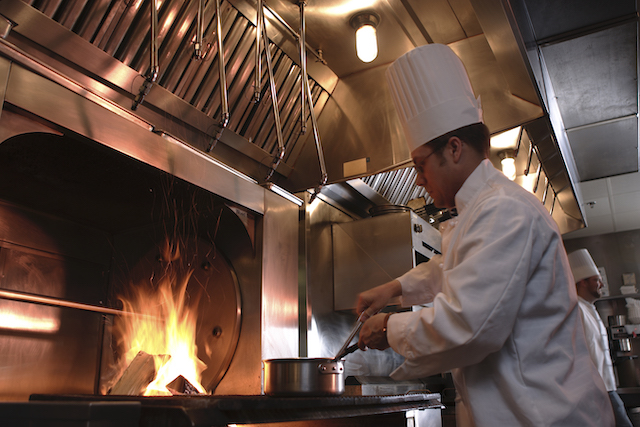 How Exactly Does a Kitchen Fire Suppression System Work?